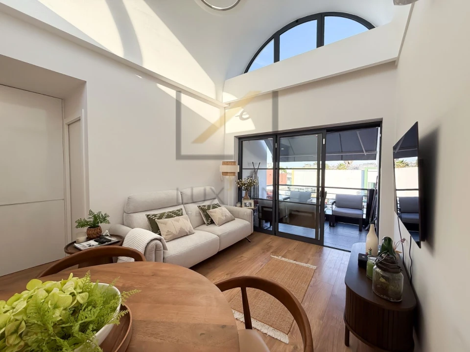 Apartamento T1 para Venda em Quinta do Anjo Foto 1