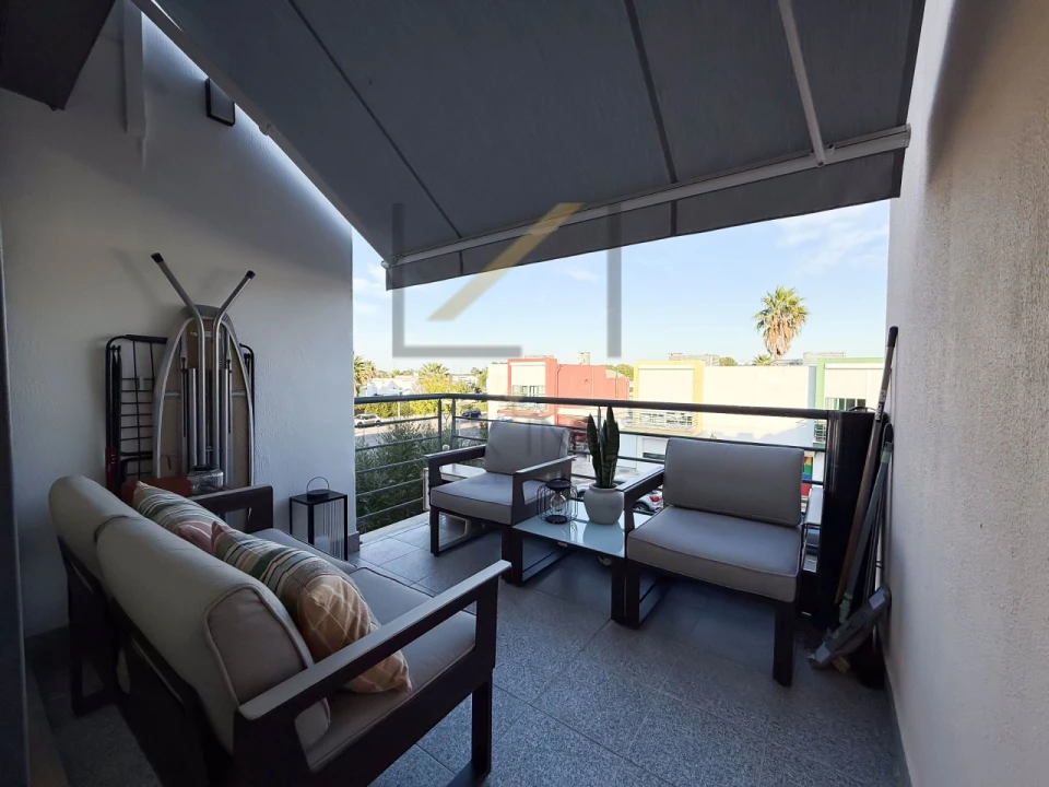 Apartamento T1 para Venda em Quinta do Anjo Foto 3