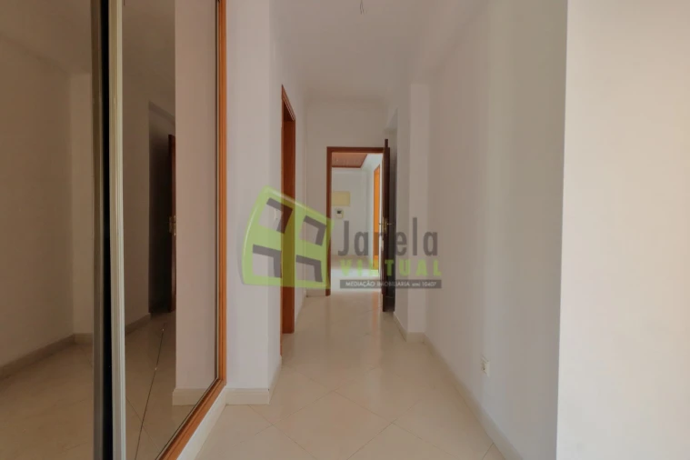 Apartamento T2 para Venda em Quinta do Conde Foto 15