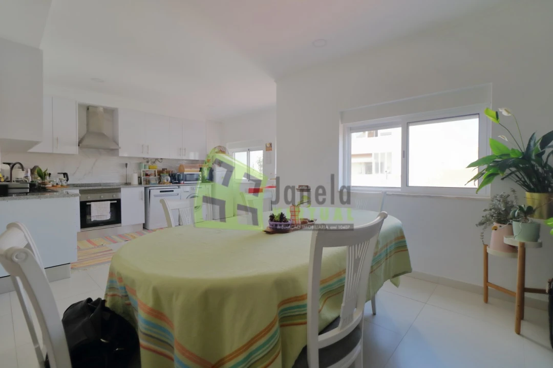Apartamento T2 para Venda em Baixa da Banheira e Vale da Amoreira Foto 4