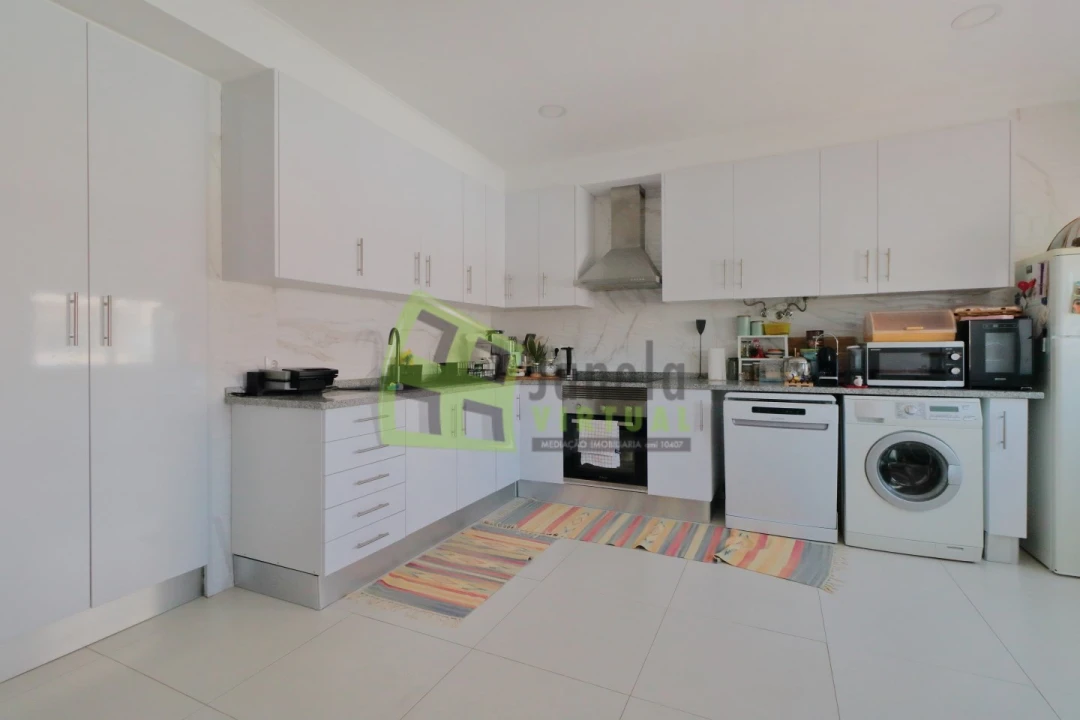 Apartamento T2 para Venda em Baixa da Banheira e Vale da Amoreira Foto 6