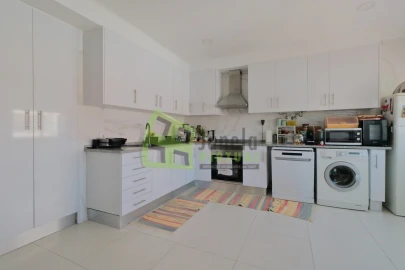 Apartamento T2 para Venda em Baixa da Banheira e Vale da Amoreira