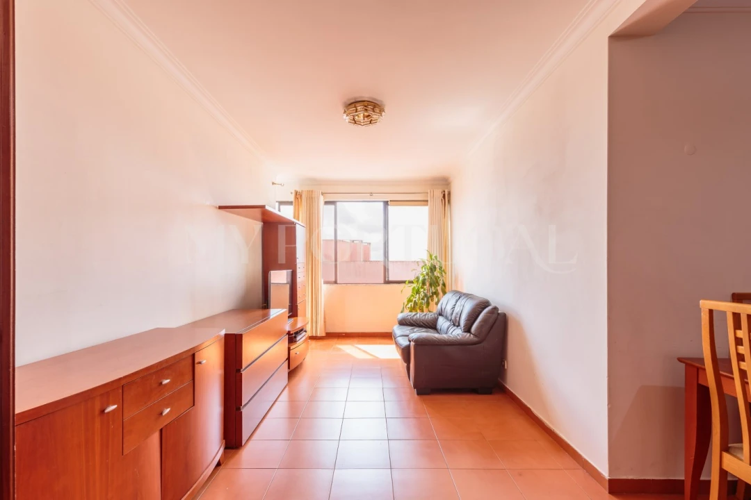 Apartamento T2 para Venda em São Domingos de Rana Foto 3