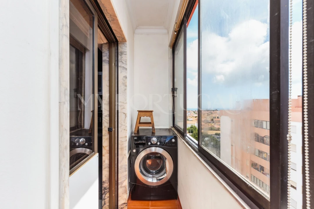 Apartamento T2 para Venda em São Domingos de Rana Foto 18