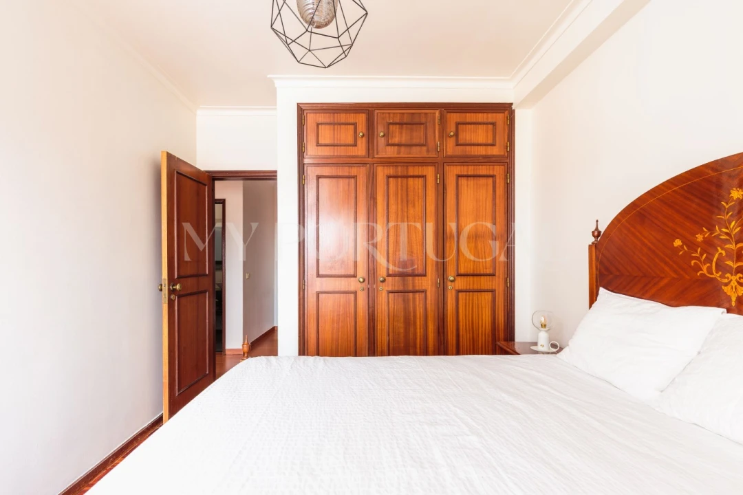 Apartamento T2 para Venda em São Domingos de Rana Foto 25