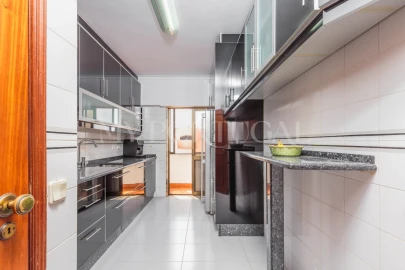 Apartamento T2 para Venda em São Domingos de Rana