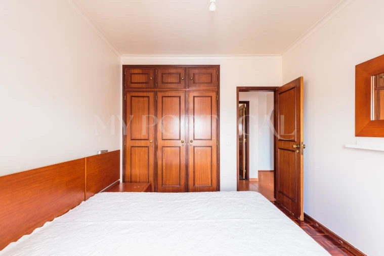 Apartamento T2 para Venda em São Domingos de Rana Foto 22