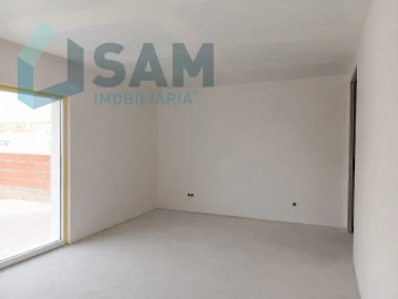 Moradia T4 para Venda em Silveira