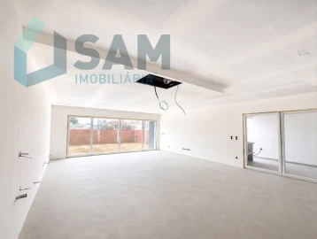 Moradia T4 para Venda em Silveira