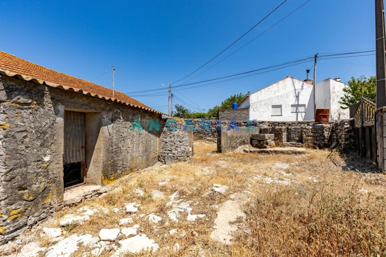 Moradia T2 para Venda em São Bento Foto 15