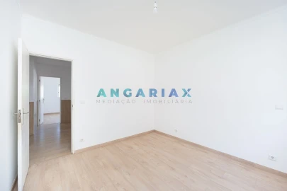 Apartamento T3 para Venda em Marrazes e Barosa