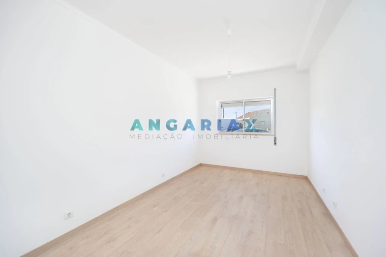 Apartamento T3 para Venda em Marrazes e Barosa Foto 16