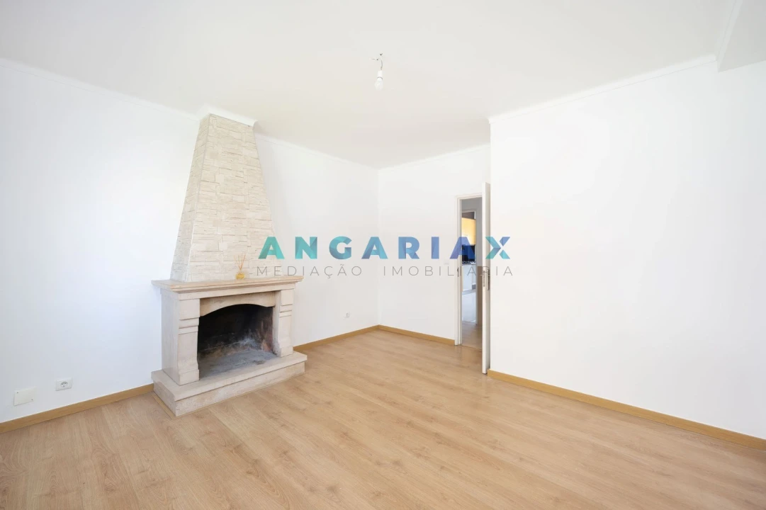 Apartamento T3 para Venda em Marrazes e Barosa Foto 2
