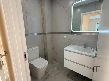 Moradia T5 para Venda em Baguim do Monte (Rio Tinto)