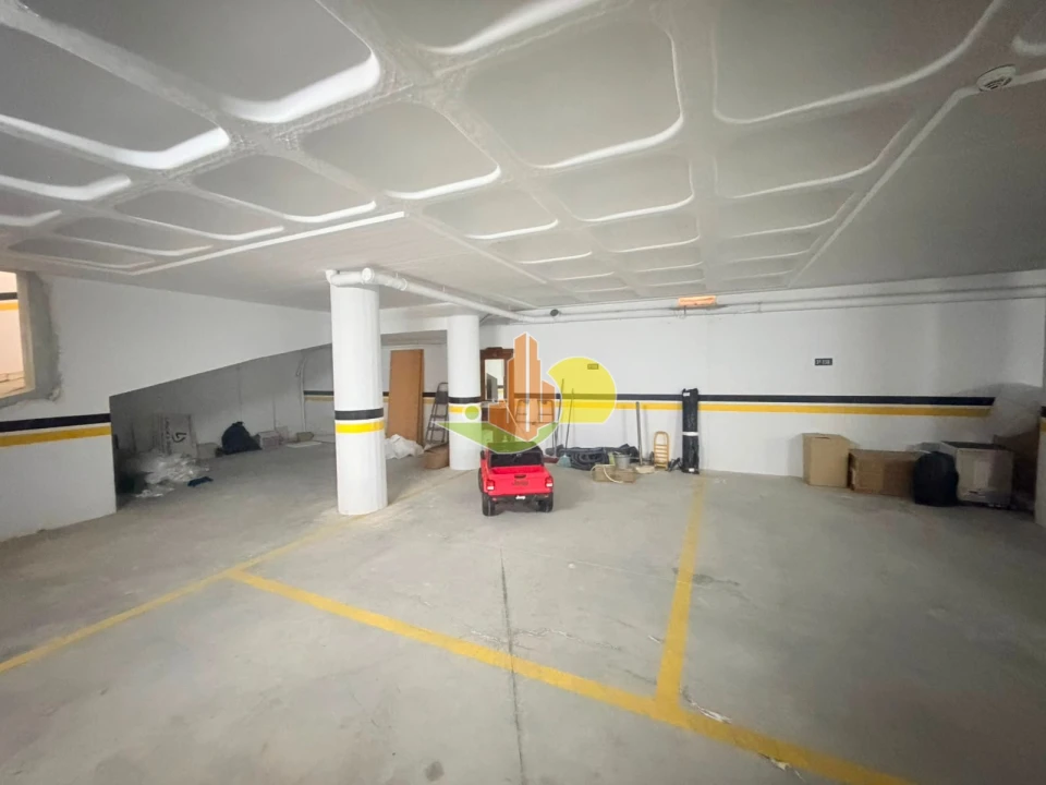 Apartamento T2 para Venda em Buarcos Foto 32