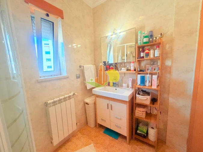 Apartamento T2 para Venda em Buarcos Foto 24