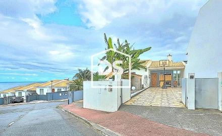 Moradia T3 para Venda em Caniço