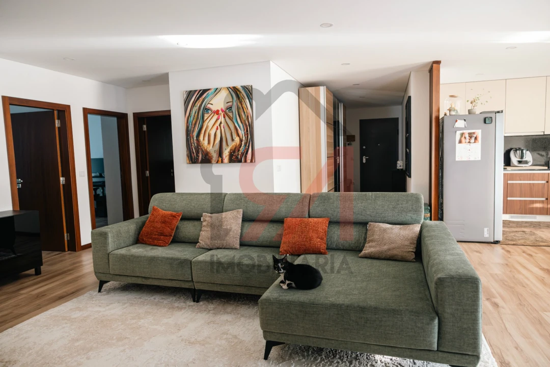 Apartamento T3 para Venda em Meixomil Foto 2