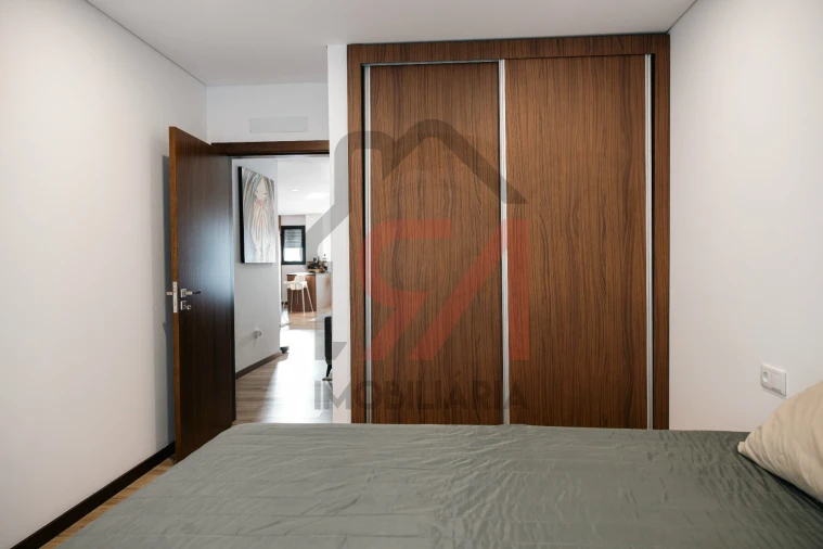Apartamento T3 para Venda em Meixomil Foto 15