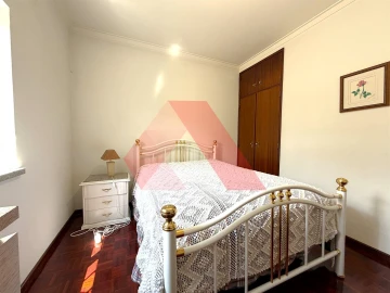 Moradia T3 para Venda em Mouronho