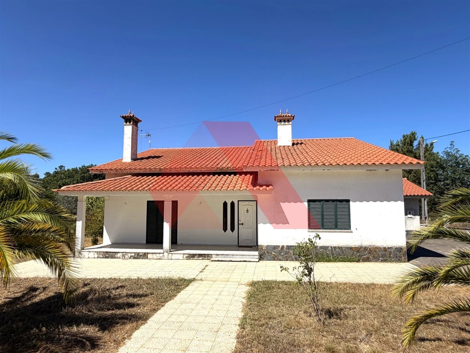 Moradia T3 para Venda em Mouronho Foto 1