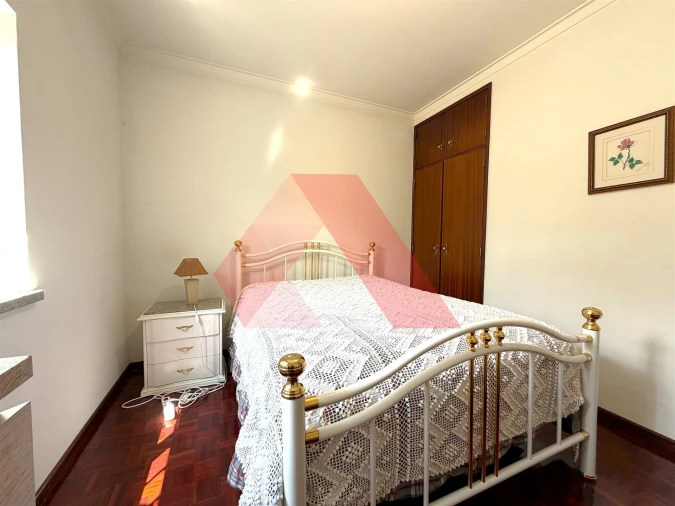 Moradia T3 para Venda em Mouronho Foto 16
