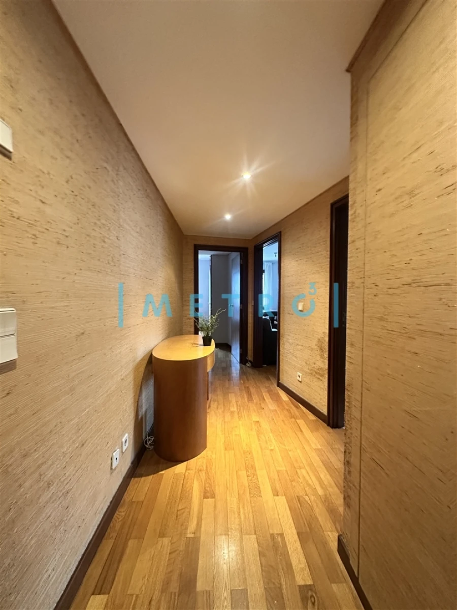 Apartamento T1 para Venda em Aldoar, Foz do Douro e Nevogilde Foto 2