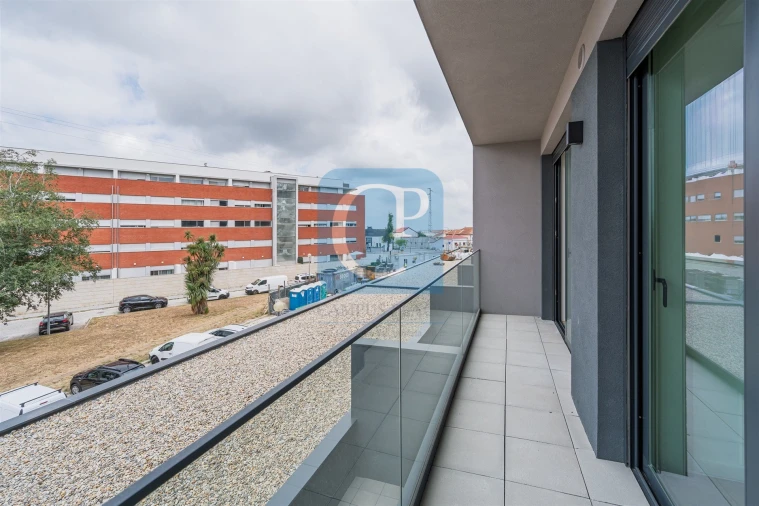 Apartamento T1 para Venda em Pedrouços Foto 2