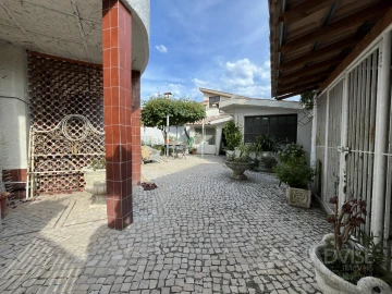 Moradia T6 para Venda em Viseu