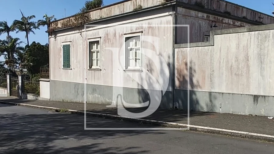 Quinta T10 para Venda em Fajã de Cima