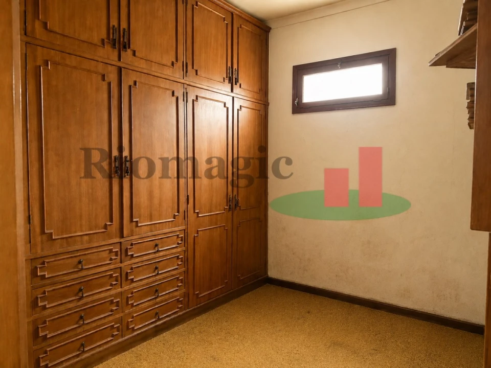 Apartamento T2 para Venda em Campolide Foto 5