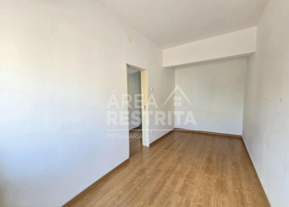 Apartamento T2 para Venda em Águas Livres Foto 7