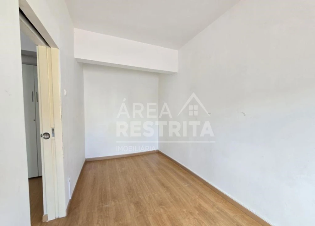 Apartamento T2 para Venda em Águas Livres Foto 8