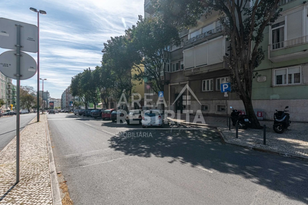 Apartamento T2 para Venda em Penha de França Foto 22