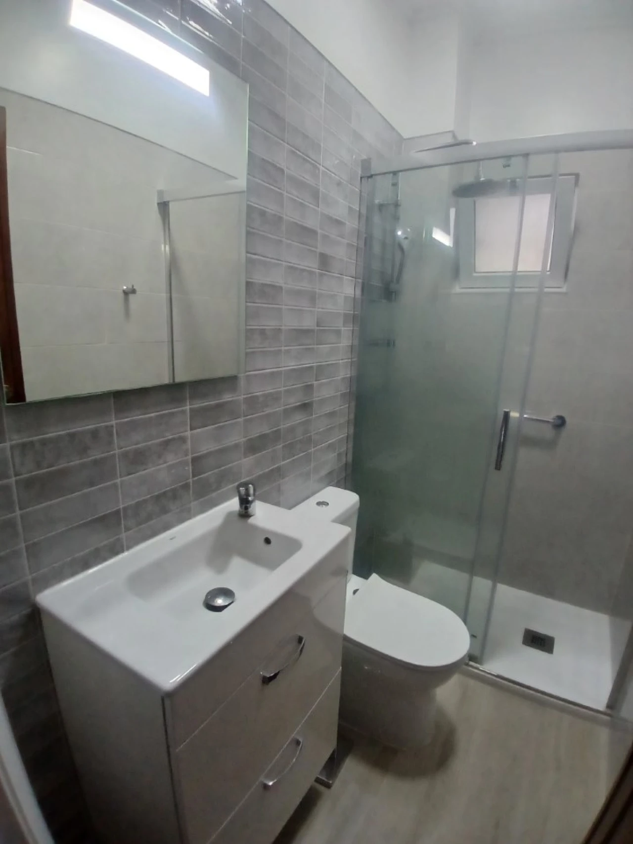 Apartamento T4 para Venda em Oeiras e São Julião da Barra, Paço de Arcos e Caxias Foto 26