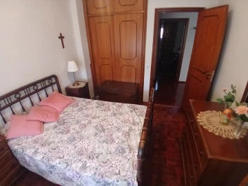 Apartamento T4 para Venda em Oeiras e São Julião da Barra, Paço de Arcos e Caxias
