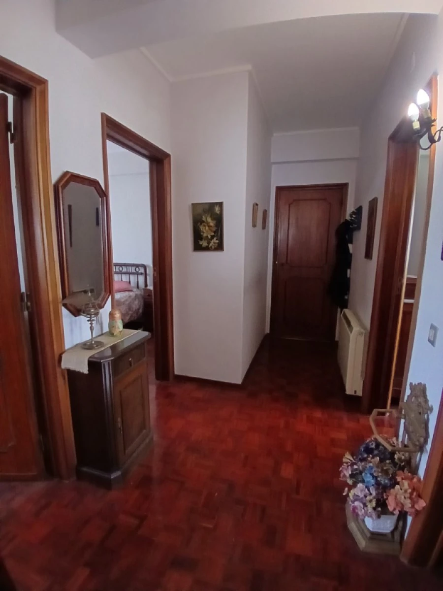 Apartamento T4 para Venda em Oeiras e São Julião da Barra, Paço de Arcos e Caxias Foto 17