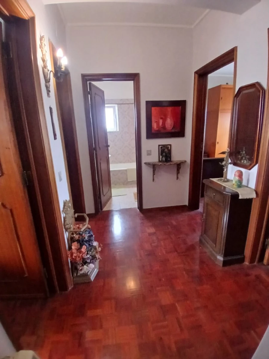 Apartamento T4 para Venda em Oeiras e São Julião da Barra, Paço de Arcos e Caxias Foto 28