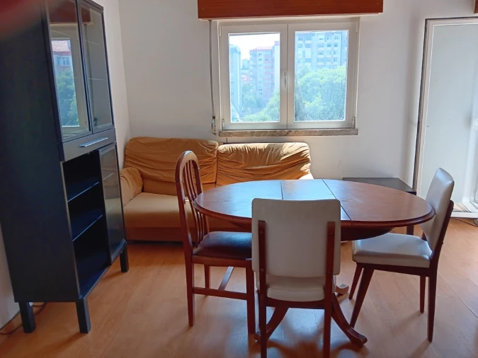 Apartamento T2 para Venda em Águas Livres Foto 3