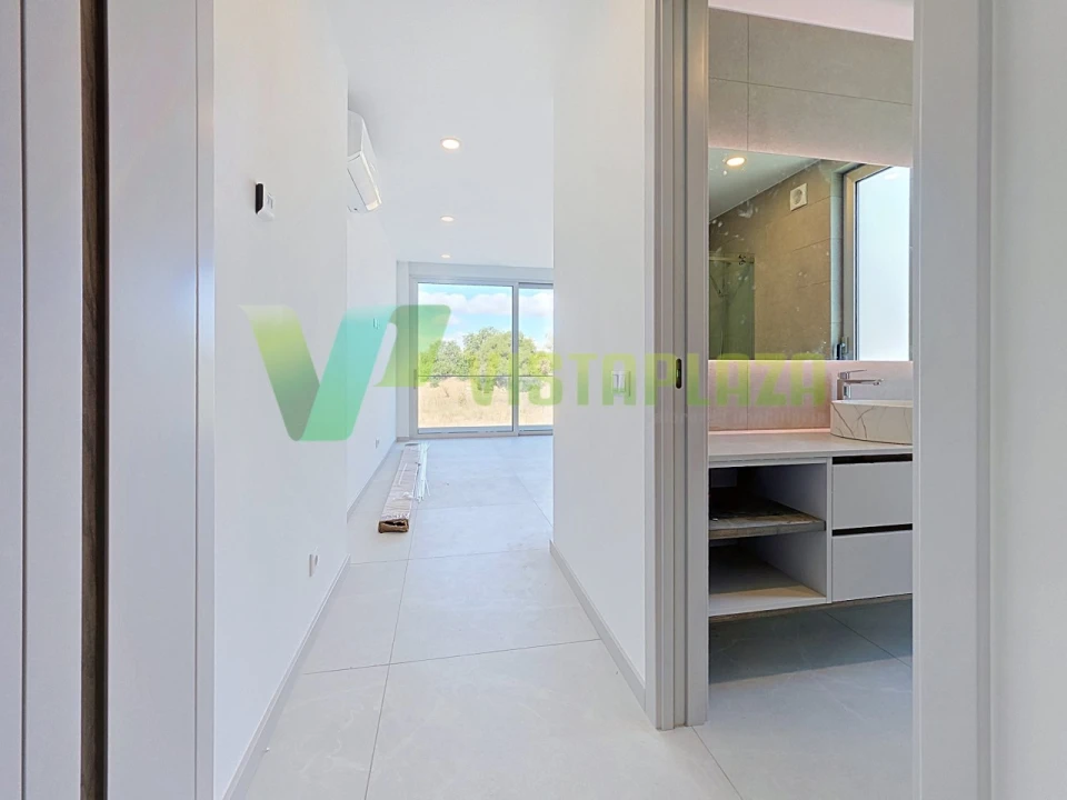 Moradia T3 para Venda em Estômbar e Parchal Foto 15