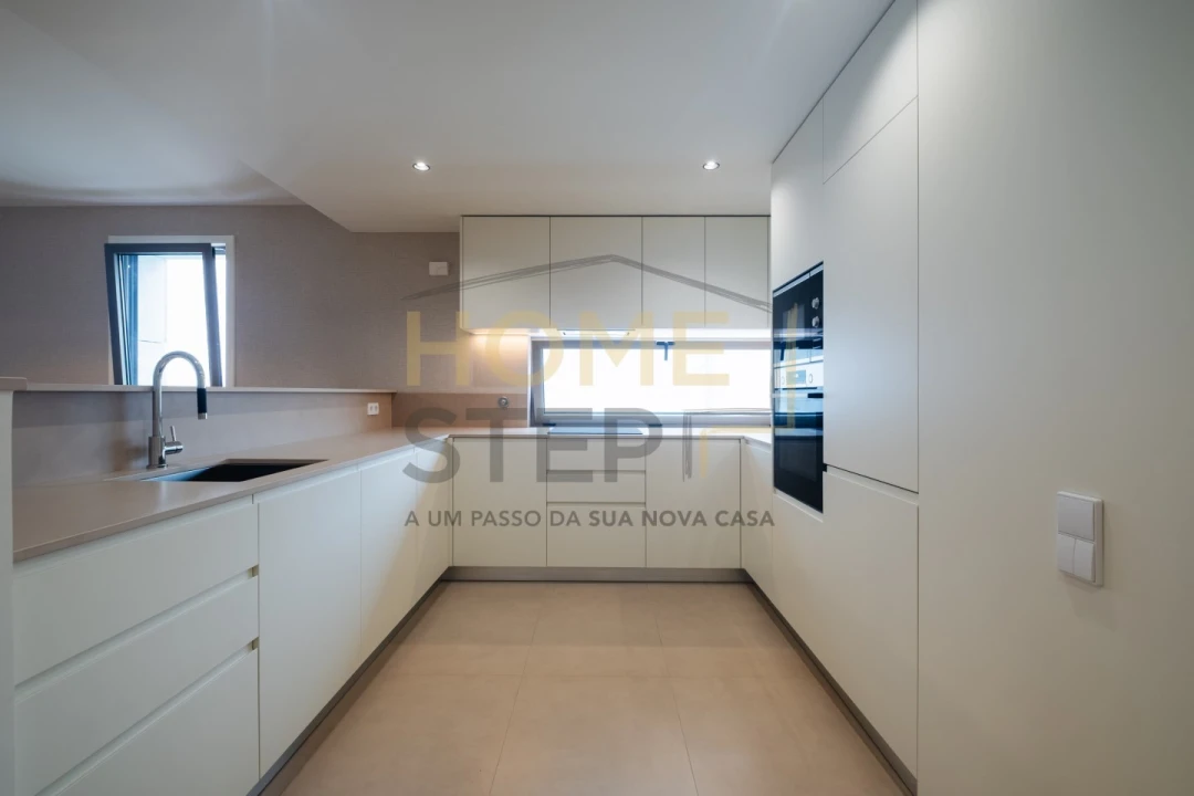 Apartamento T3 para Venda em Canidelo Foto 31