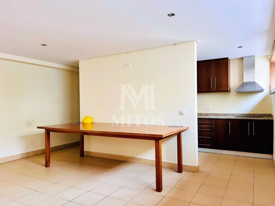Apartamento T3 para Venda em Santa Maria Maior e Monserrate e Meadela Foto 24