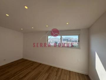 Apartamento T2 para Venda em Queluz e Belas