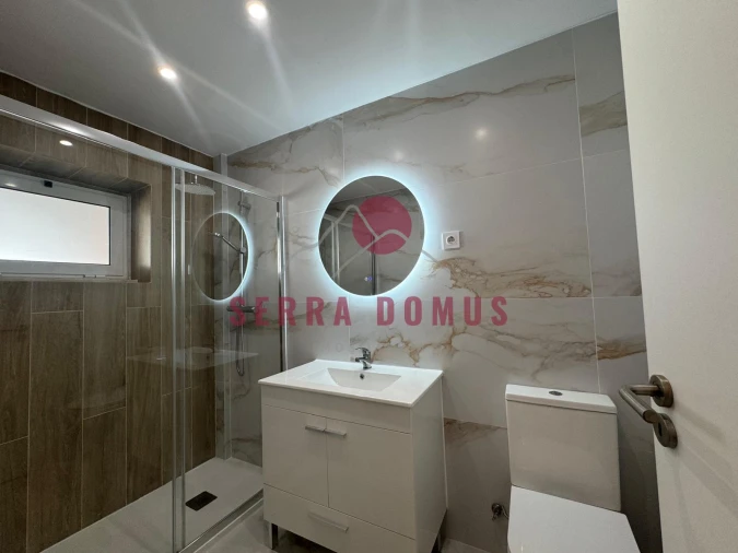 Apartamento T2 para Venda em Queluz e Belas Foto 8