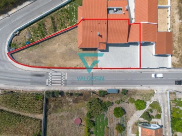 Moradia T3 para Venda em Marrazes e Barosa