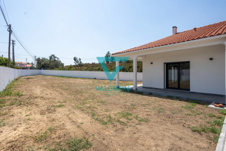 Moradia T3 para Venda em Marrazes e Barosa Foto 3