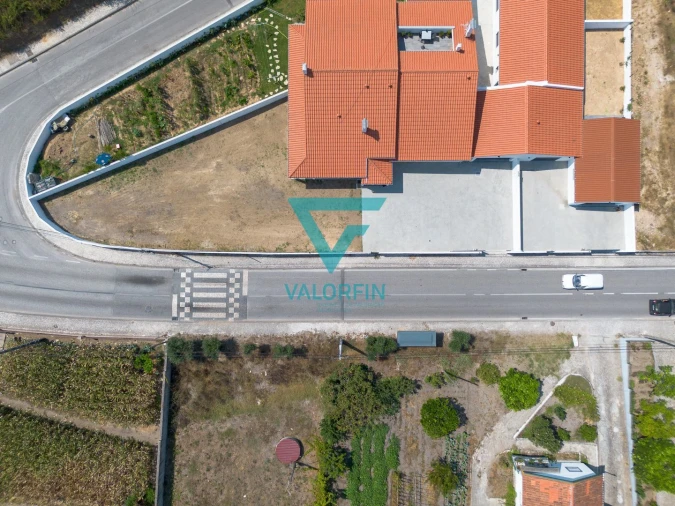 Moradia T3 para Venda em Marrazes e Barosa Foto 4