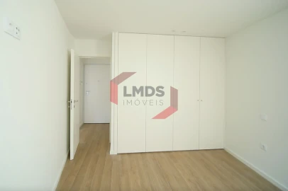 Apartamento T2 para Venda em Cedofeita, Santo Ildefonso, Sé, Miragaia, São Nicolau e Vitória
