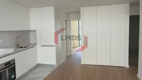 Apartamento T2 para Venda em Cedofeita, Santo Ildefonso, Sé, Miragaia, São Nicolau e Vitória