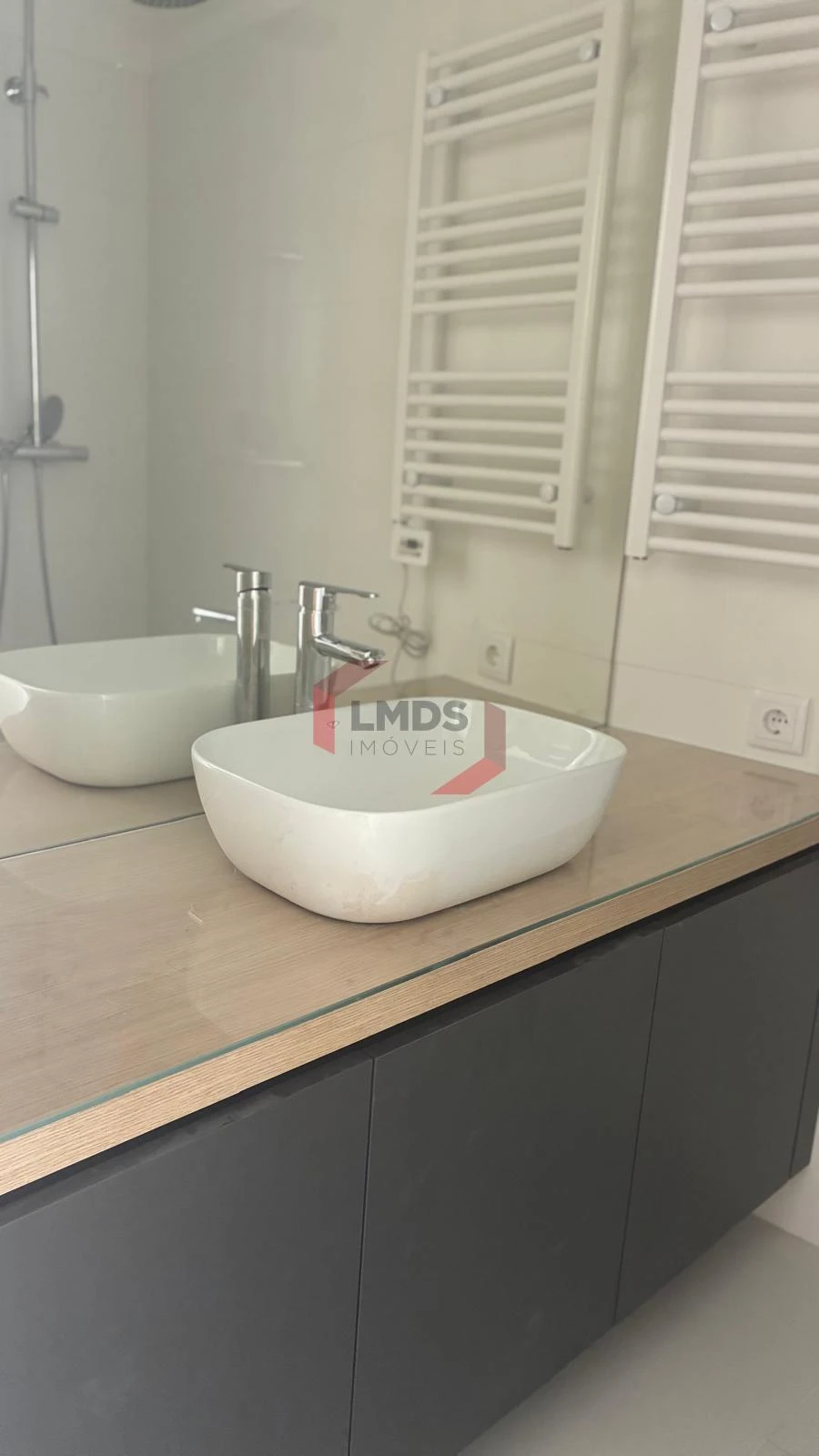 Apartamento T2 para Venda em Cedofeita, Santo Ildefonso, Sé, Miragaia, São Nicolau e Vitória Foto 9